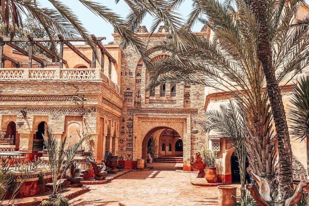 هادئ وفي جانب شاطئ Agadir